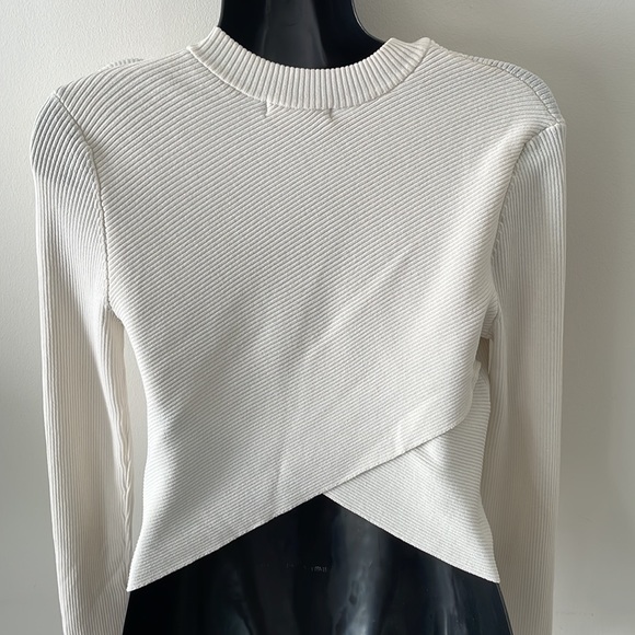 Ribbed Long Sleeve Top with Butterfly Hem - Picture 4 of 5